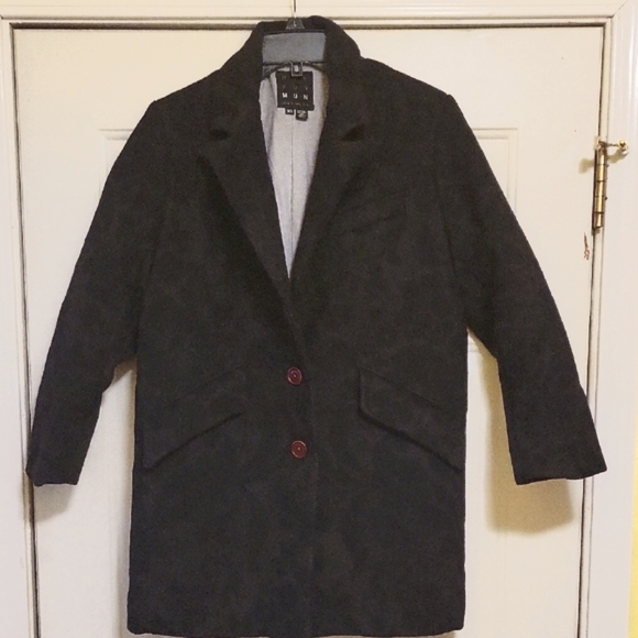 ***STUNNNING*** HYE SUN MUN NEW YORK 100% WOOL COAT - Picture 3 of 10